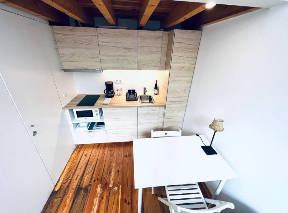 Lisbon Lovely Mezzanino Studio Close To Lx Factory المظهر الخارجي الصورة